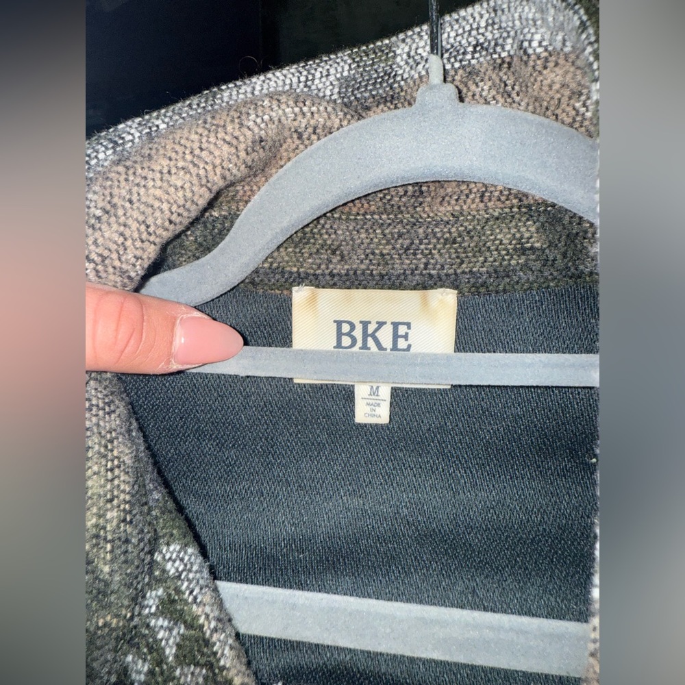 Women's BKE Patterned Jacket - Green and Brown - Picture 5 of 8